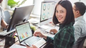 institutos de língua inglesa inglês para fins comerciais instituto de idiomas em dubai