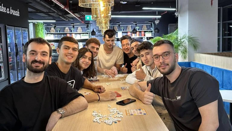 sprachkurs in dubai englisch sprechen lernen