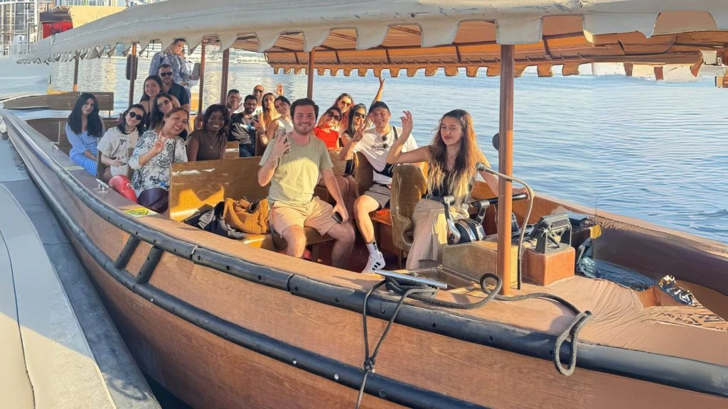 escolas de inglês em Dubai instituto de idiomas em Dubai explorar Dubai